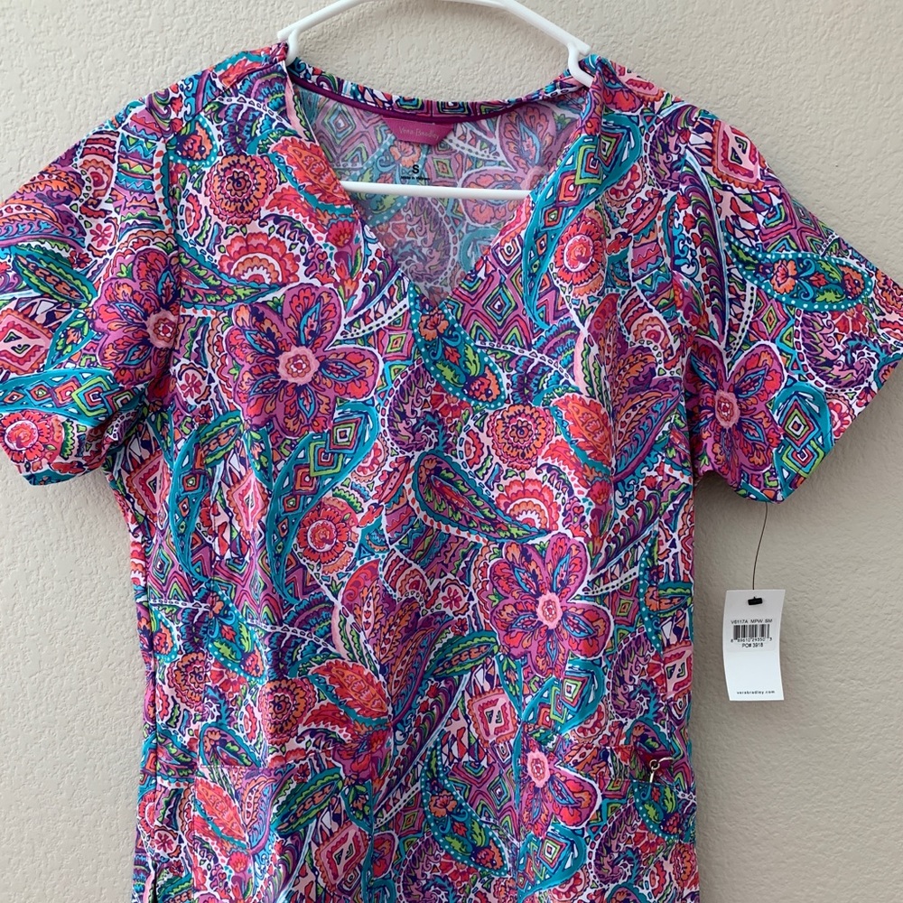 VERA BRADLEY scrubs